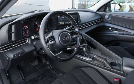 Hyundai Elantra, 2021 год, 1 298 000 рублей, 12 фотография