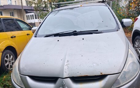 Mitsubishi Grandis, 2003 год, 500 000 рублей, 7 фотография