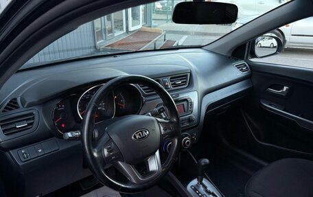 KIA Rio III рестайлинг, 2013 год, 990 000 рублей, 10 фотография