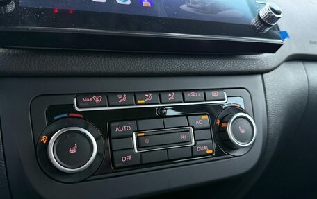 Volkswagen Tiguan I, 2010 год, 939 000 рублей, 18 фотография