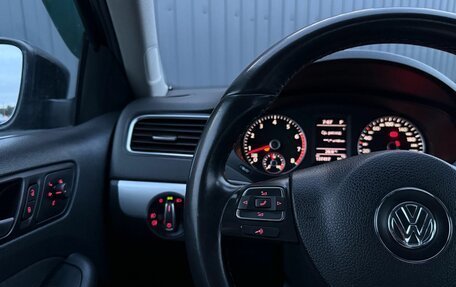 Volkswagen Jetta VI, 2013 год, 1 260 000 рублей, 20 фотография