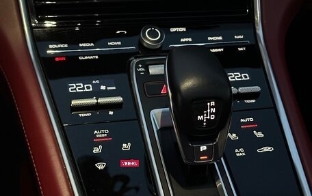 Porsche Panamera II рестайлинг, 2019 год, 11 000 000 рублей, 17 фотография
