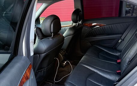Mercedes-Benz E-Класс, 2004 год, 899 999 рублей, 6 фотография