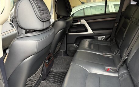 Toyota Land Cruiser 200, 2016 год, 4 450 000 рублей, 13 фотография