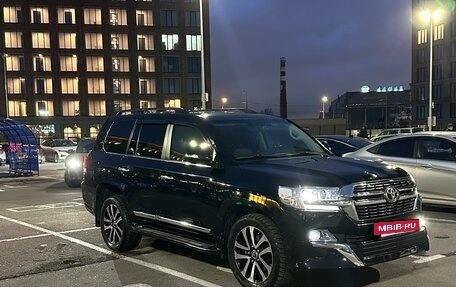 Toyota Land Cruiser 200, 2016 год, 4 450 000 рублей, 5 фотография