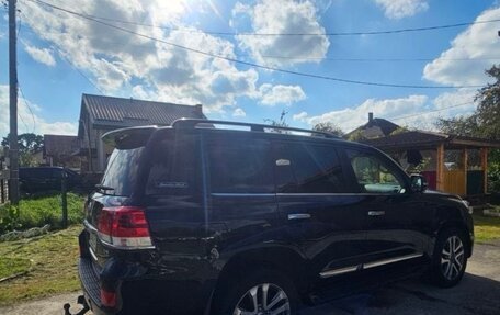 Toyota Land Cruiser 200, 2018 год, 7 600 000 рублей, 2 фотография