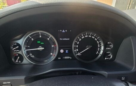 Toyota Land Cruiser 200, 2018 год, 7 600 000 рублей, 3 фотография