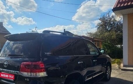Toyota Land Cruiser 200, 2018 год, 7 600 000 рублей, 8 фотография