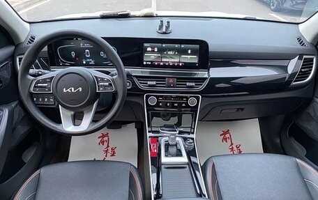 KIA Seltos I, 2023 год, 1 870 005 рублей, 10 фотография