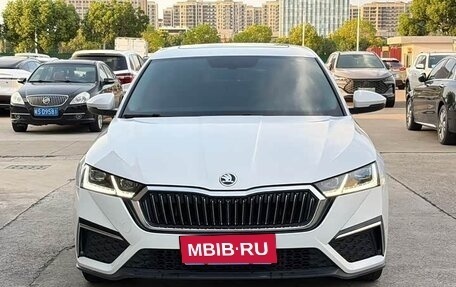 Skoda Octavia IV, 2022 год, 1 790 005 рублей, 2 фотография