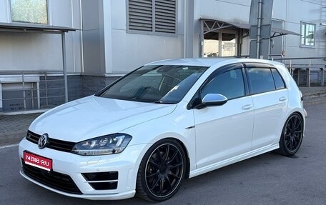 Volkswagen Golf R VII, 2014 год, 2 500 000 рублей, 1 фотография