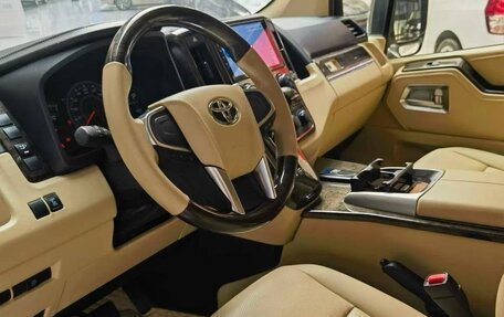 Toyota HiAce H300, 2023 год, 11 580 678 рублей, 3 фотография