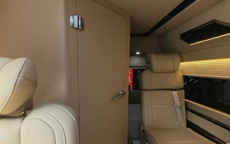 Toyota HiAce H300, 2023 год, 11 580 678 рублей, 9 фотография