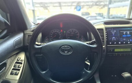Toyota Land Cruiser Prado 120 рестайлинг, 2006 год, 2 300 000 рублей, 9 фотография