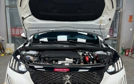 Peugeot 2008 II, 2023 год, 1 180 000 рублей, 21 фотография