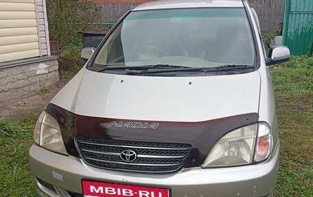 Toyota Nadia, 2000 год, 480 000 рублей, 1 фотография