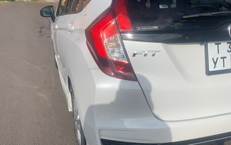 Honda Fit III, 2019 год, 1 325 000 рублей, 13 фотография