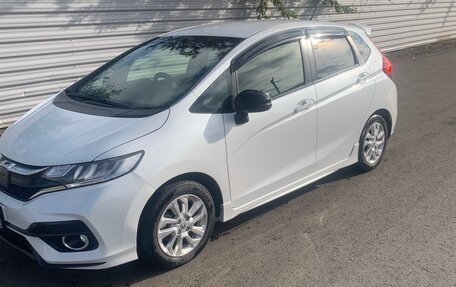 Honda Fit III, 2019 год, 1 325 000 рублей, 18 фотография