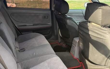 Nissan Avenir II, 2002 год, 420 000 рублей, 12 фотография