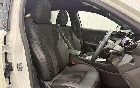 Peugeot 308, 2023 год, 1 500 000 рублей, 19 фотография