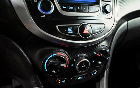 Hyundai Solaris II рестайлинг, 2014 год, 750 000 рублей, 9 фотография