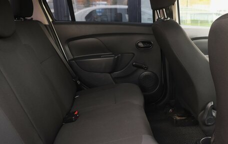 Renault Logan II, 2019 год, 590 000 рублей, 8 фотография