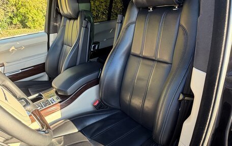 Land Rover Range Rover IV рестайлинг, 2015 год, 3 599 000 рублей, 5 фотография
