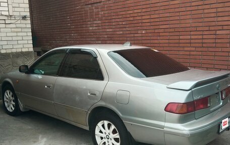 Toyota Camry, 2001 год, 385 000 рублей, 30 фотография