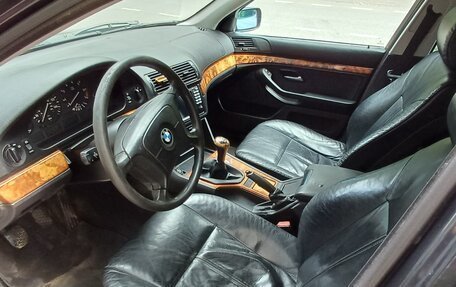 BMW 5 серия, 2001 год, 600 000 рублей, 9 фотография