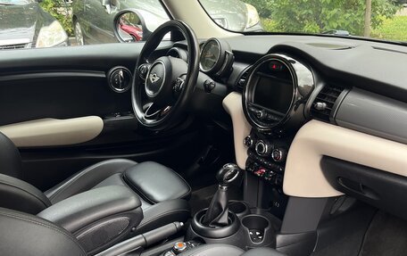 MINI Hatch, 2017 год, 1 900 000 рублей, 6 фотография