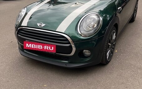 MINI Hatch, 2017 год, 1 900 000 рублей, 8 фотография
