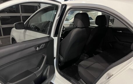 Volkswagen Polo VI (EU Market), 2021 год, 1 470 000 рублей, 24 фотография