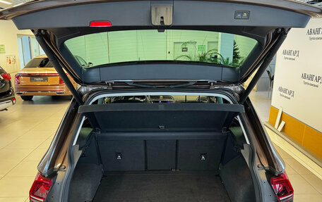 Volkswagen Tiguan II, 2020 год, 2 099 000 рублей, 6 фотография