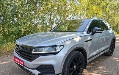Volkswagen Touareg III, 2019 год, 4 850 000 рублей, 1 фотография