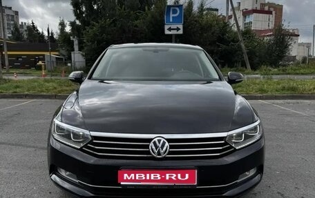Volkswagen Passat B8 рестайлинг, 2015 год, 1 500 000 рублей, 1 фотография