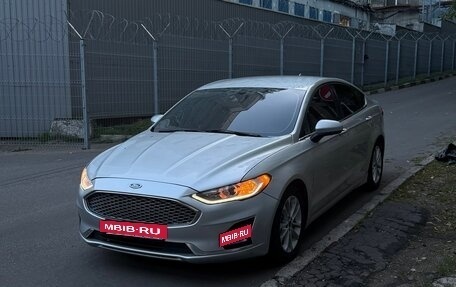Ford Fusion (North America) II, 2019 год, 1 400 000 рублей, 3 фотография