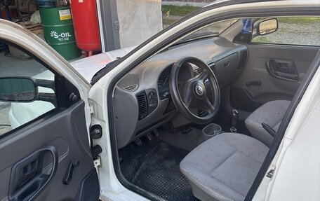 Volkswagen Caddy II, 2001 год, 190 000 рублей, 3 фотография