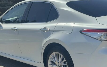 Toyota Camry, 2019 год, 2 500 000 рублей, 2 фотография