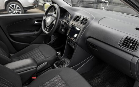 Volkswagen Polo VI (EU Market), 2019 год, 1 300 400 рублей, 6 фотография