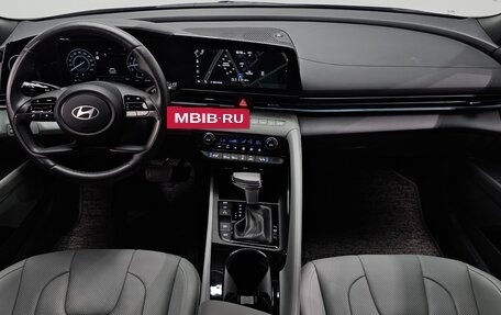 Hyundai Avante, 2023 год, 1 576 000 рублей, 9 фотография