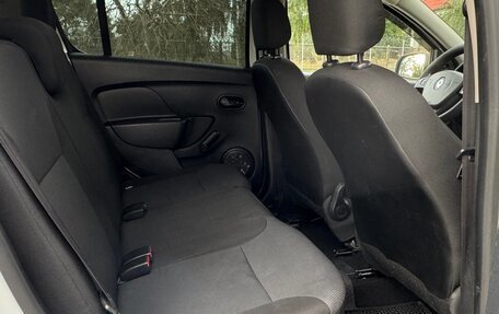 Renault Sandero II рестайлинг, 2015 год, 499 000 рублей, 10 фотография