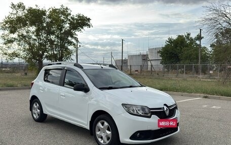 Renault Sandero II рестайлинг, 2015 год, 499 000 рублей, 3 фотография