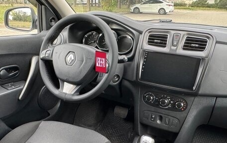 Renault Sandero II рестайлинг, 2015 год, 499 000 рублей, 13 фотография