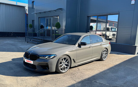 BMW 5 серия, 2020 год, 6 736 555 рублей, 2 фотография