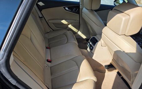 Audi A7, 2011 год, 1 680 000 рублей, 15 фотография