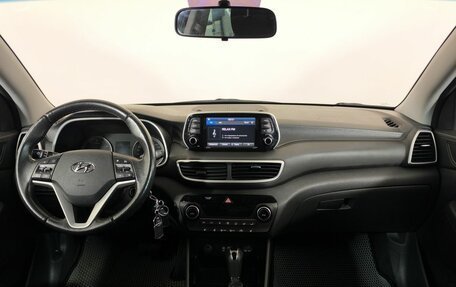 Hyundai Tucson III, 2019 год, 2 080 000 рублей, 13 фотография
