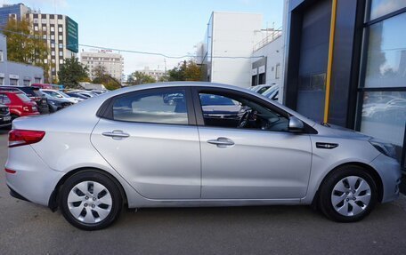 KIA Rio III рестайлинг, 2016 год, 920 000 рублей, 4 фотография