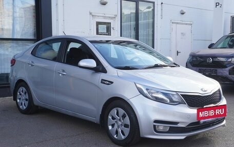 KIA Rio III рестайлинг, 2016 год, 920 000 рублей, 3 фотография
