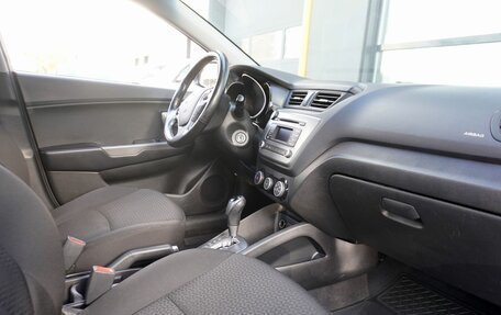 KIA Rio III рестайлинг, 2016 год, 920 000 рублей, 10 фотография
