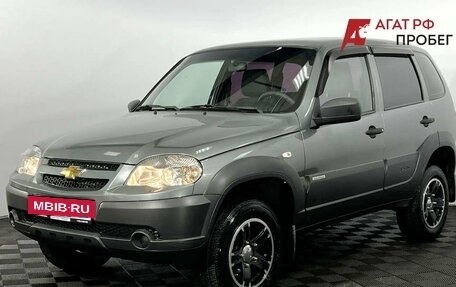 Chevrolet Niva I рестайлинг, 2018 год, 885 000 рублей, 2 фотография